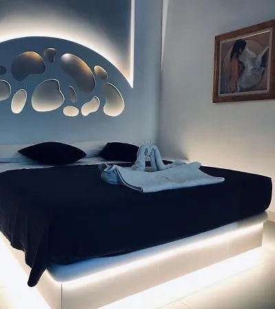 Summer Dream Hotel Kamari (Santorini)