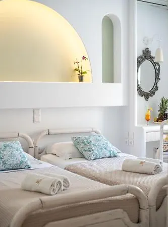 Summer Dream Kamari (Santorini)