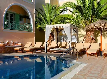 Summer Dream 3* Kamari (Santorini)